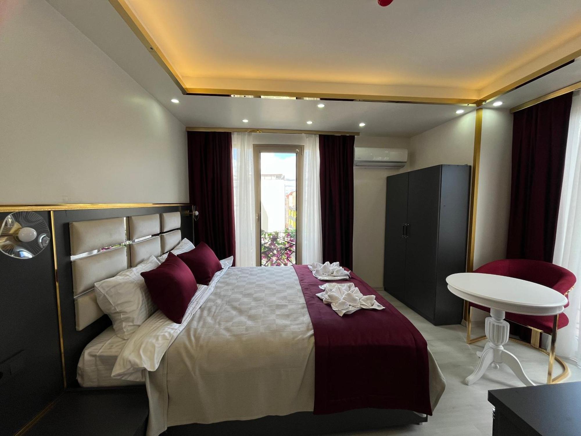 Lale Sultan Hotel Istanbul Bagian luar foto